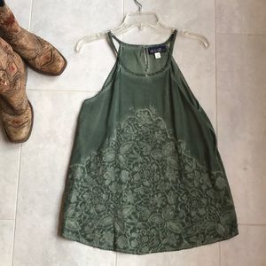 Francesca’s green top